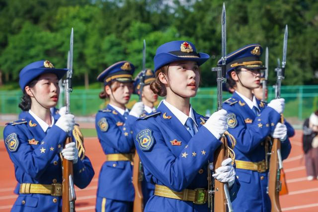 MK.COM国旗护卫队 MK.COM国旗护卫队