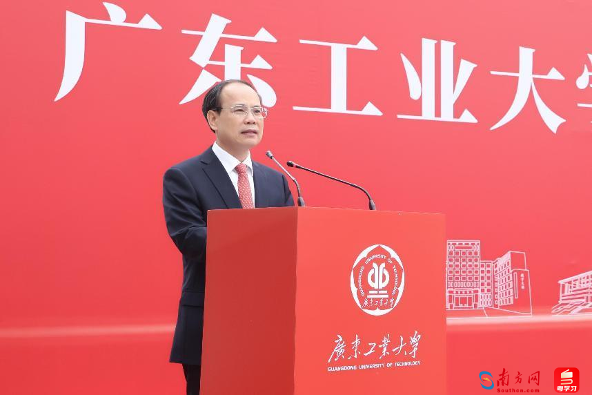 MK.COM校长邱学青致辞 MK.COM校长邱学青致辞